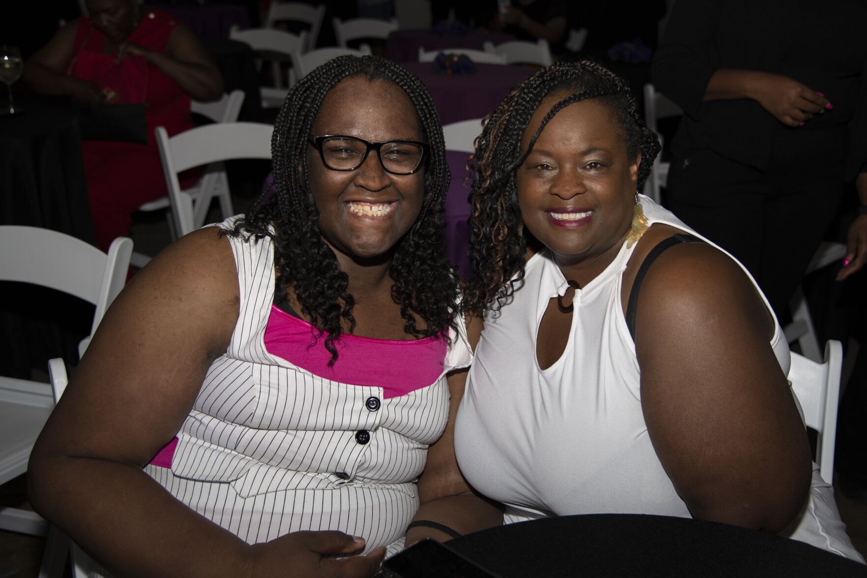 Alisha Lewis, Dana Lewis